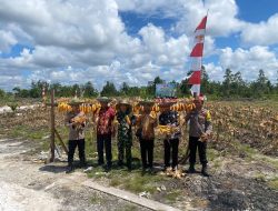 Polsek Rakumpit Dorong Partisipasi Masyarakat dalam Pertanian Lewat Kegiatan Panen Jagung
