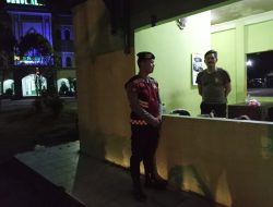 Datangi Pos Jaga di UMP, Personel Satsamapta Polresta Palangka Raya Gelar Patroli Dialogis