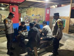 Personil Polsek Sematu Jaya laksanakan Patroli dan Sambang ke Masyarakat