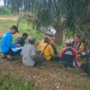 Bhabinkamtibmas Sosialisasikan Layanan Hotline 110 kepada Masyarakat