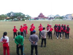 Kapolsek Katingan Kuala Berikan Motivasi dan Arahan Ke Peserta Paskibra Kecamatan Katingan Kuala