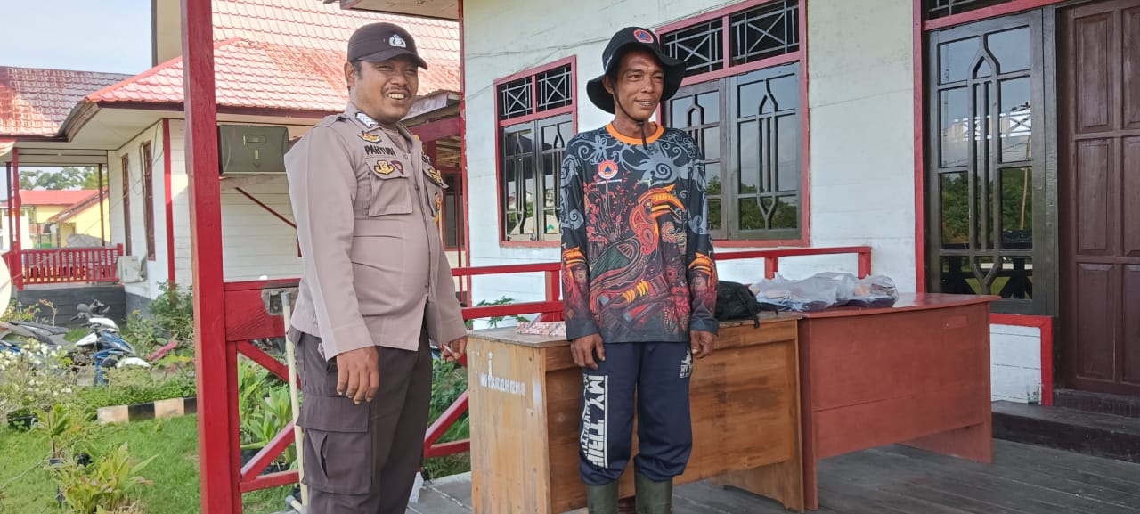 ‎Patroli Dialogis, Polsek Tewang Sangalang Garing dan Pulau Malan Sampaikan Imbauan Kepada Warga.