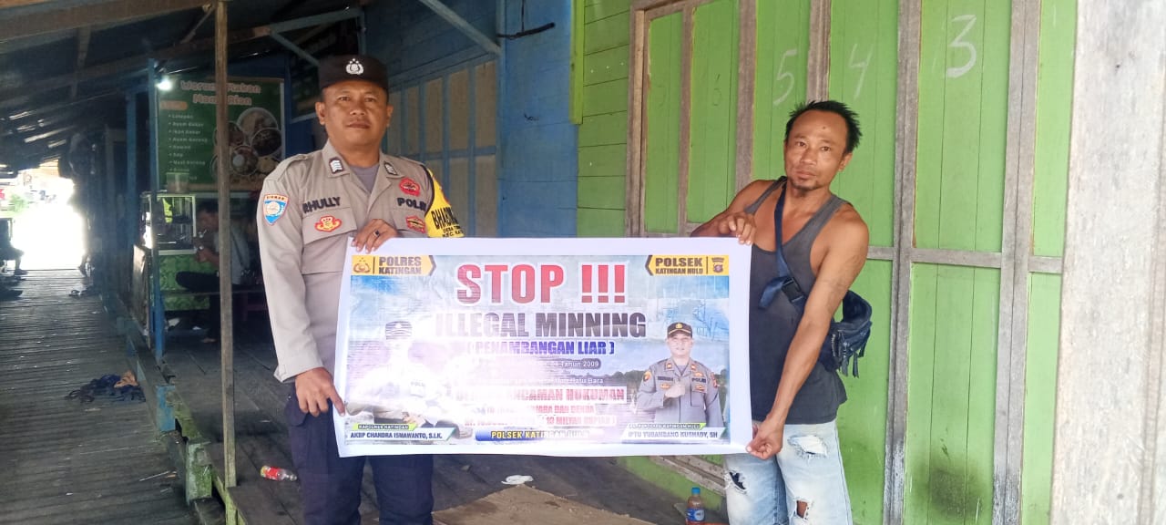 ‎Upaya pencegahan Penambangan Emas Tanpa Ijin (PETI) di Kecamatan Katingan Hulu dan Bukit Raya, Bhabinkamtibmas sosialisasi kepada masyarakat.