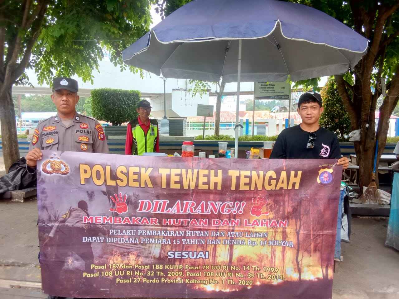 Himbau Tentang Bahaya Membakar Hutan, Polsek Teweh Tengah Sampaikan Stop Karhutla kepada Warga