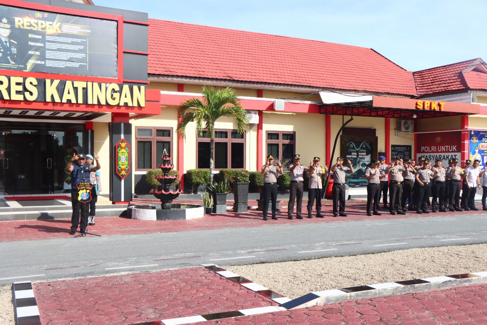 Polres Katingan melaksanakan Psiko Edukasi dan Psiko Imunity untuk Tingkatkan Fokus dan Imunitas personel.