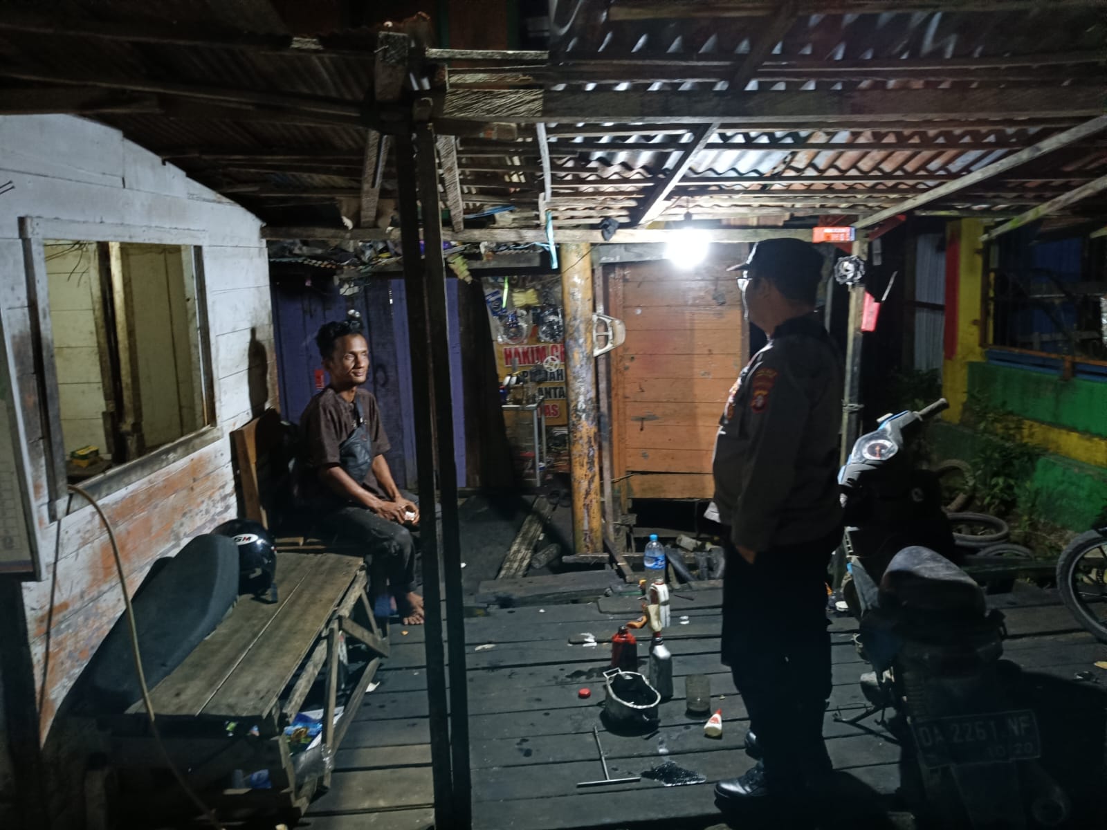 Stop Penyebaran Terorisme, Polsek Teweh Tengah Sosialisasikan Bahaya Terorisme ke Warga