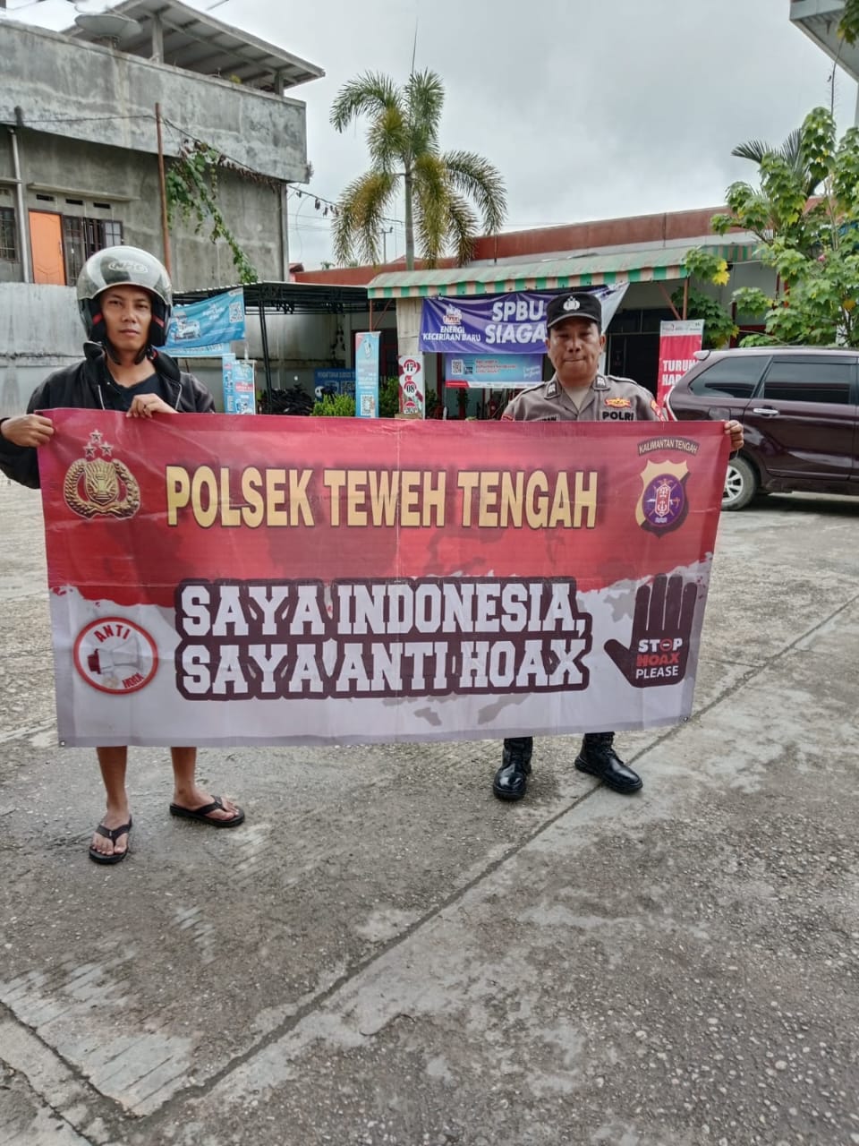 Saring Sebelum Sharing, Polsek Teweh Tengah Himbau Masyarakat Agar Tidak Mudah Percaya Mengenai Berita Hoax