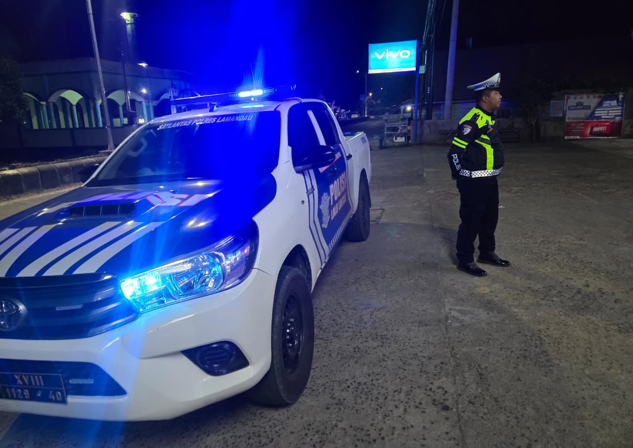 Sat Lantas Patroli Blue Light Upaya Cegah Gangguan Kamtibmas