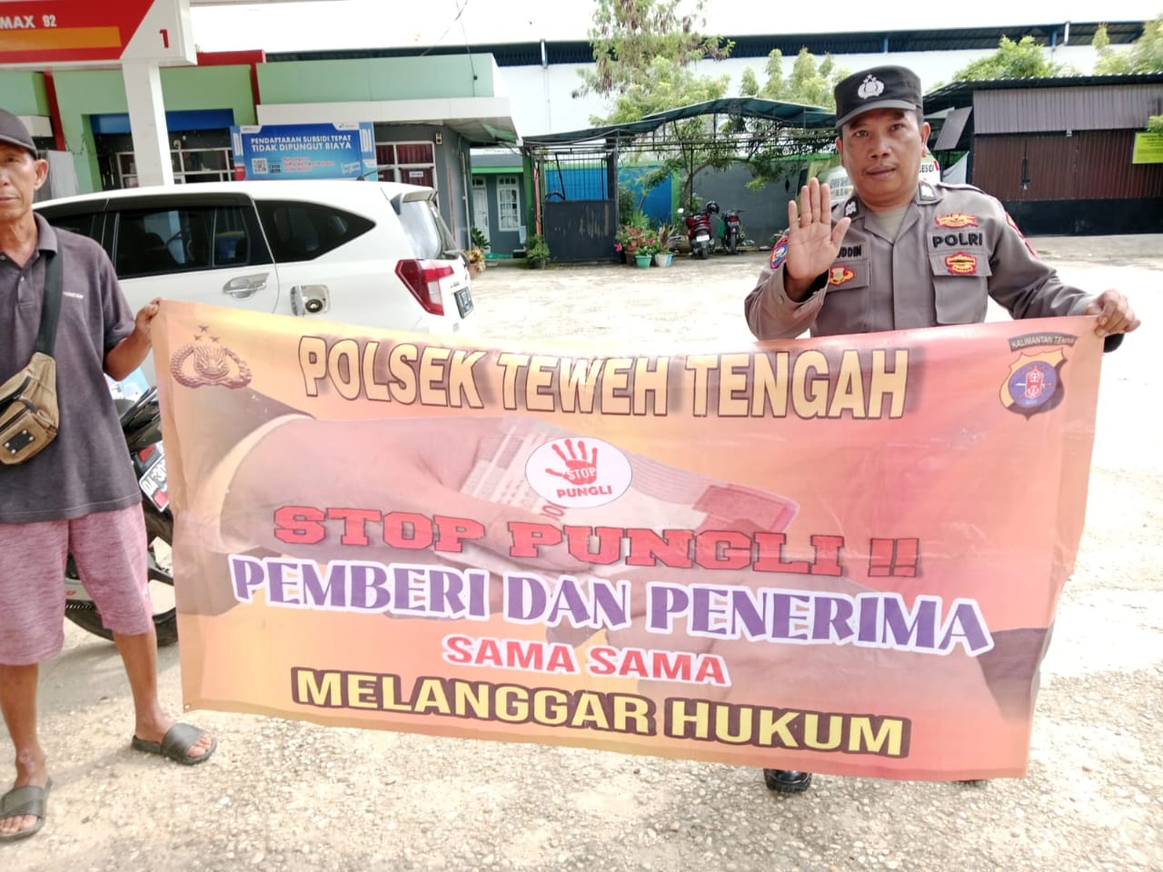 Berastas Aktivitas Pungutan Liar, Polsek Teweh Tengah Sosialiasikan Stop Pungli Kepada Masyarakat