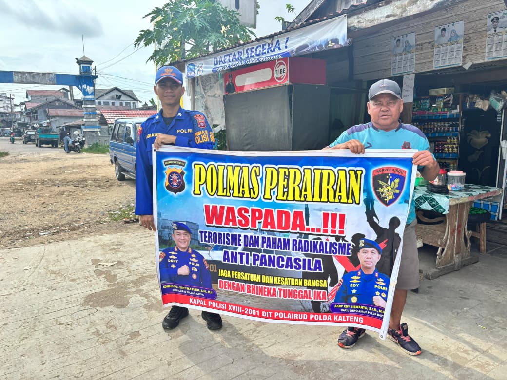 Ditpolairud Polda Kalteng Sambangi Masyarakat, Berikan Edukasi tentang Bahaya Terorisme dan Radikalisme