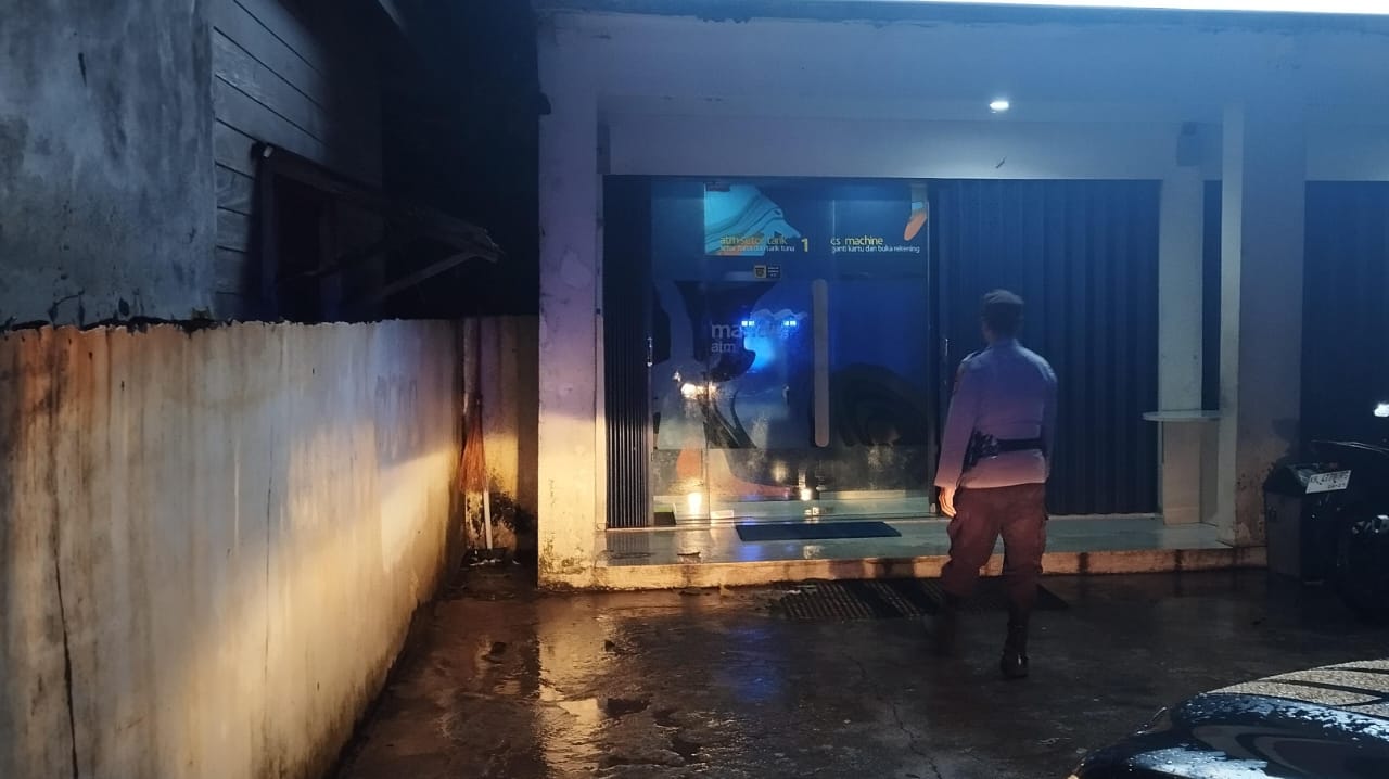 Polsek Bulik Patroli Obyek Vital dan Bank wilkum Polsek Bulik