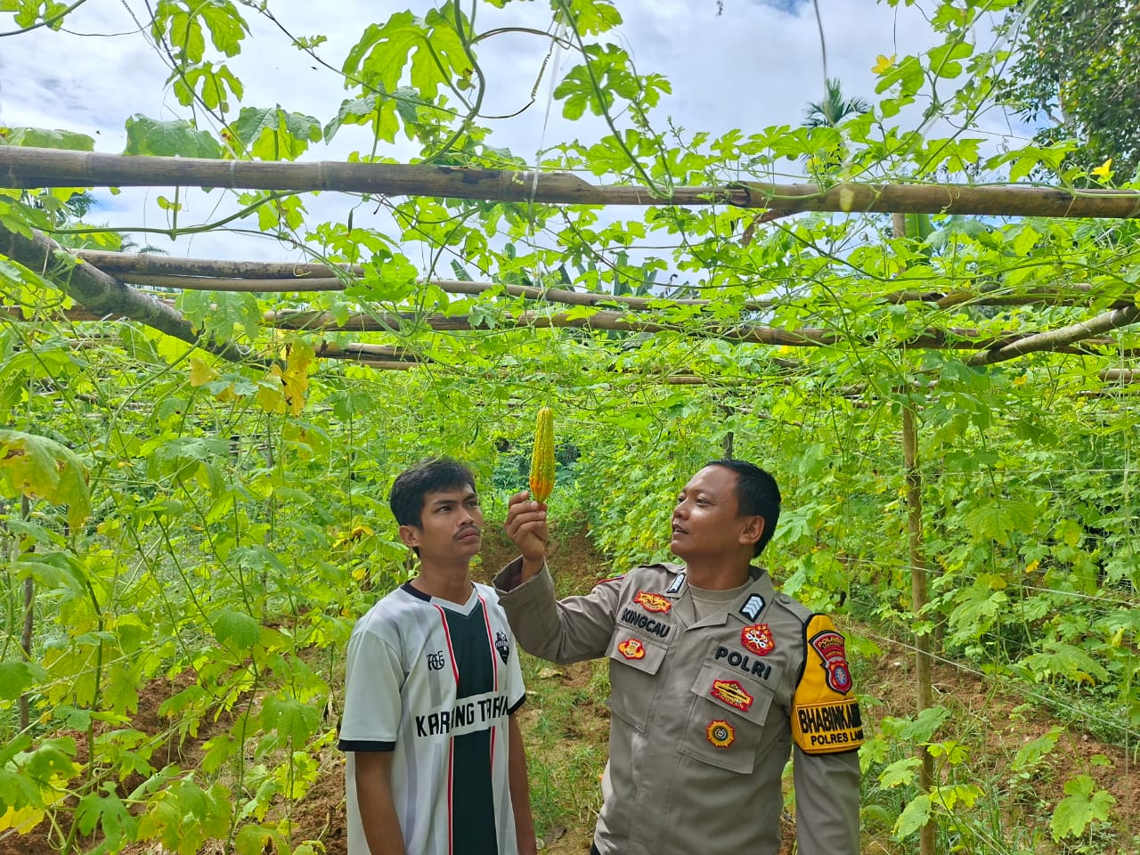 Dukung Ketahanan Pangan, Bhabinkamtibmas Polsek Bulik Silaturahmi ke masyarakat terkait Program Asta Cita Presiden RI