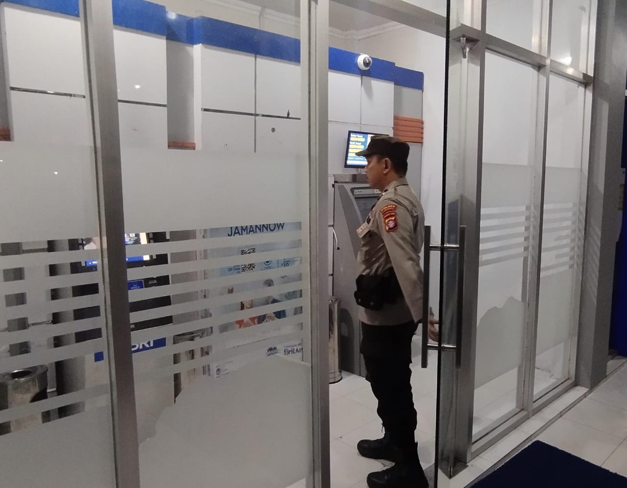 Piket Malam Polsek Bulik Patroli ke Perbankan (ATM) diwilkum Polsek Bulik