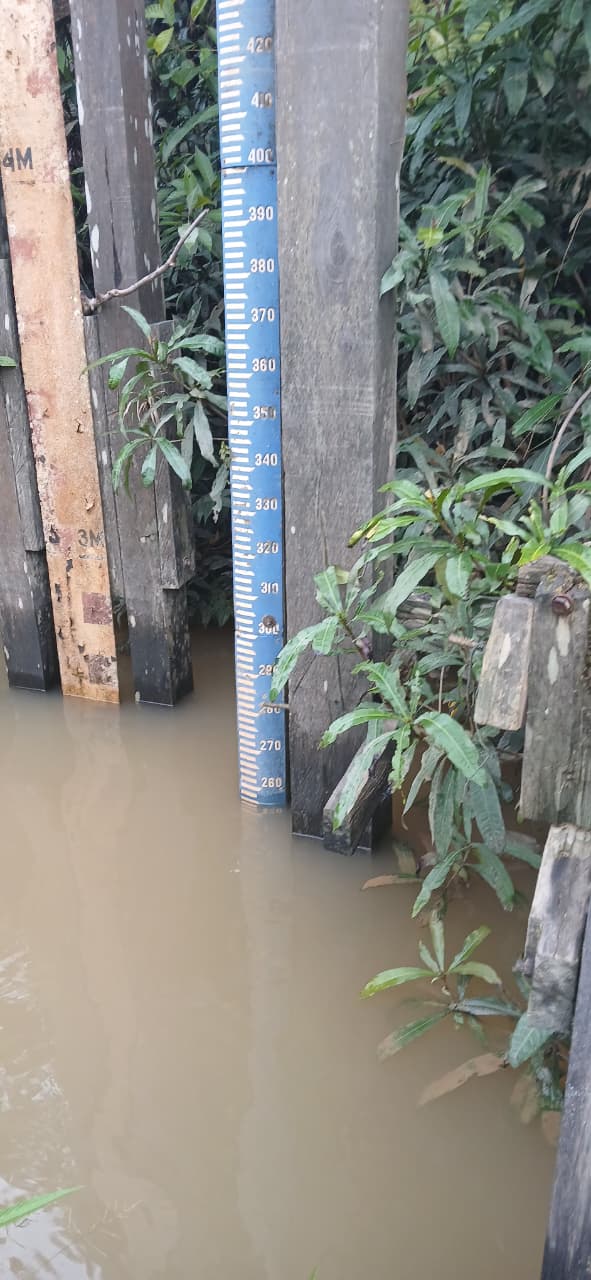 Piket Polsek Cek Debit Air Sungai Lamandau