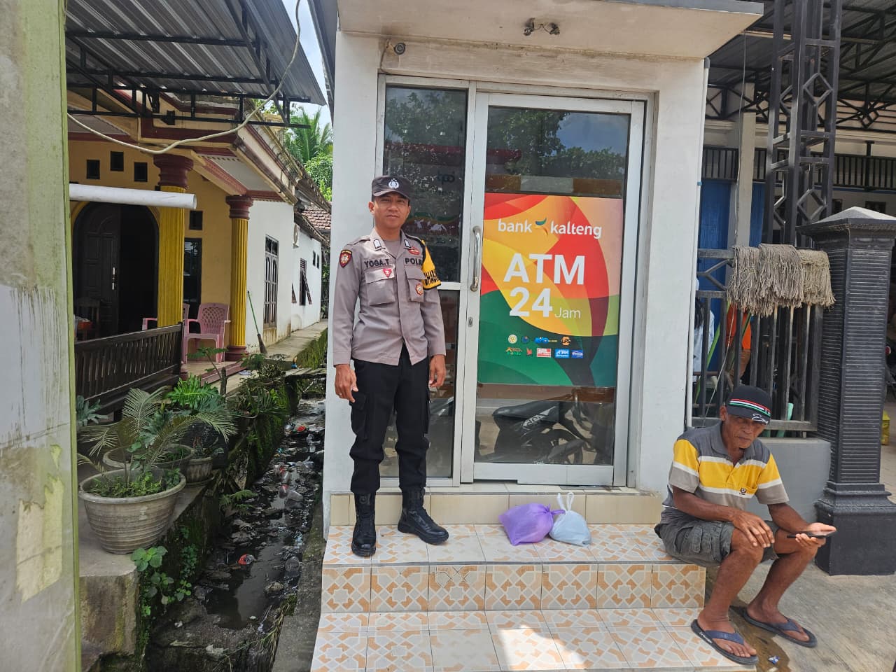 Piket Polsek Patroli dimalam hari ke Perbankan Atm