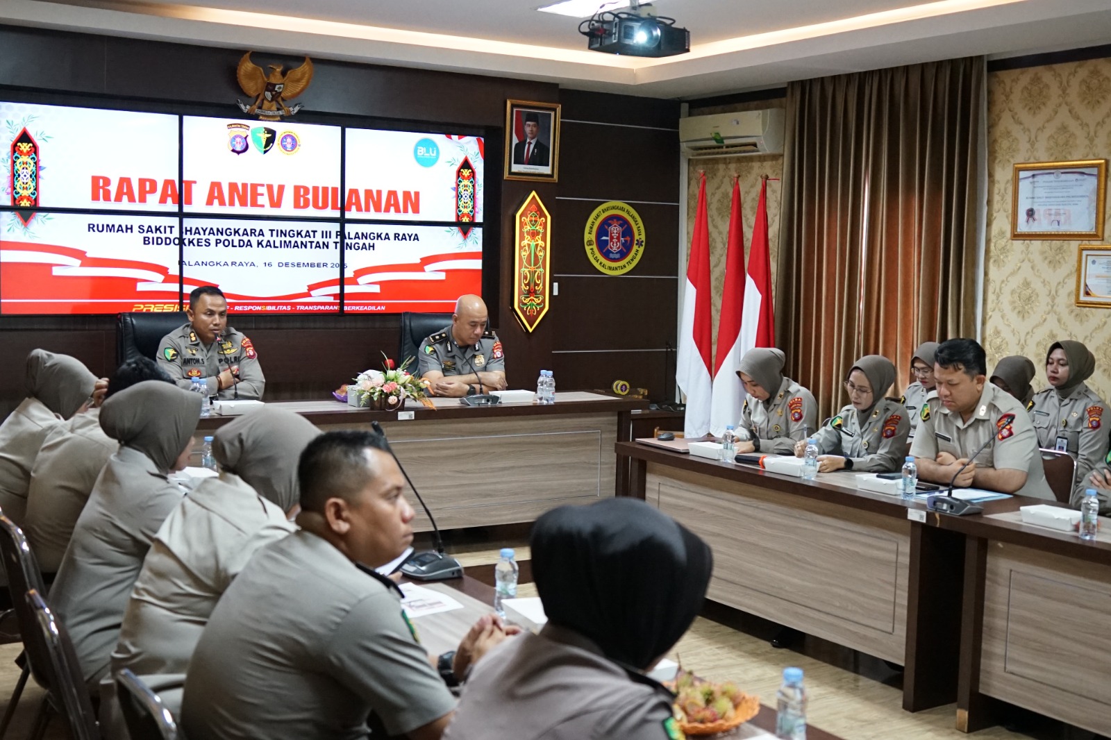 Evaluasi Kinerja Jelang Tutup Tahun, Rumkit Bhayangkara Laksanakan Rapat Anev Bulanan