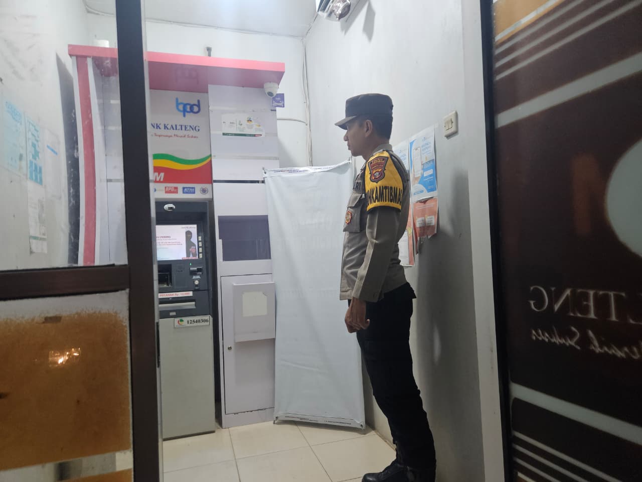 Piket Polsek Patroli dimalam hari ke Perbankan Atm