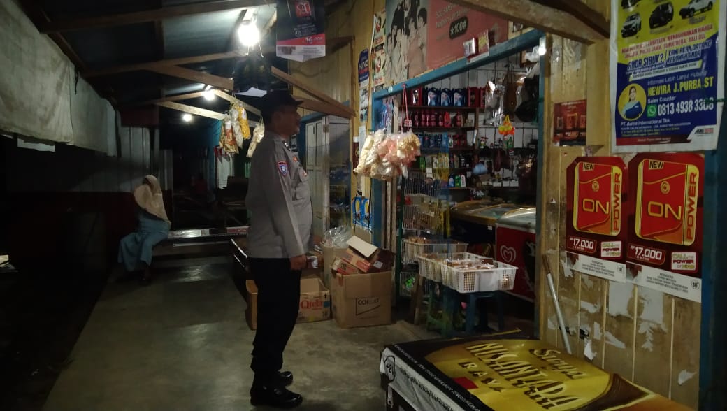 Piket Polsek Delang Silaturahmi Ke Masyarakat