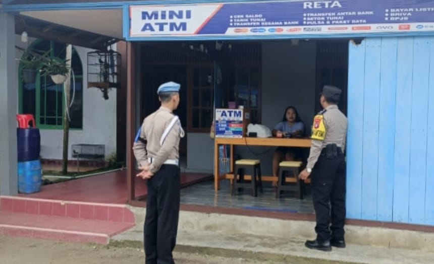 Patroli Dialogis, Polsek Tewang Sangalang Garing dan Pulau Malan Sampaikan Imbauan Kepada Warga.