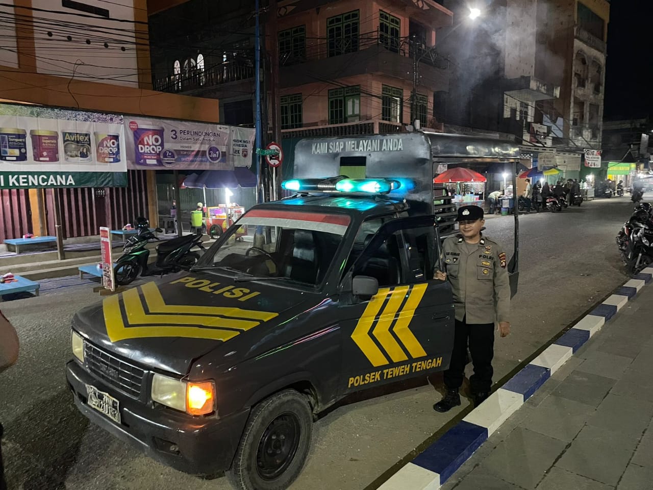 Cegah Aktivitas Kriminalitas Pada Malam Hari, Polsek Teweh Tengah Laksanakan Patroli Malam