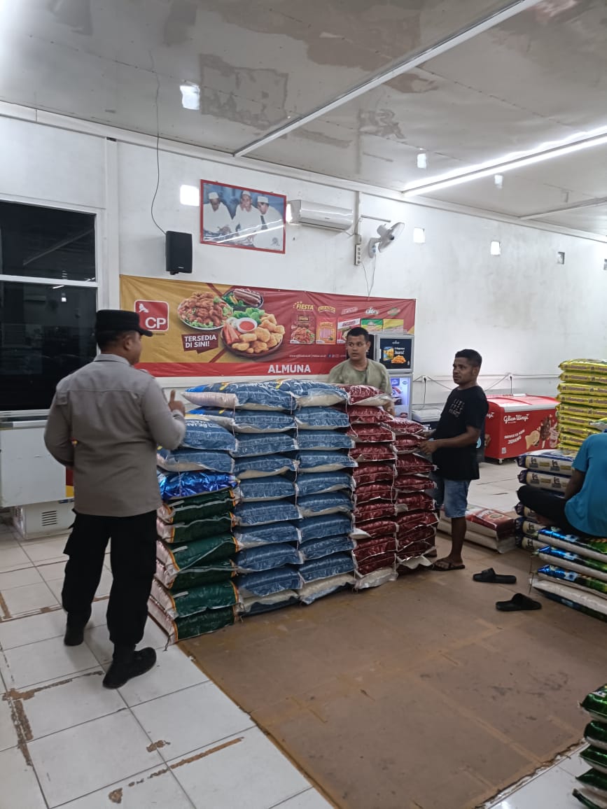 Patroli Polsek Bulik Sambangi Toko Modern, Cegah Aksi Kejahatan