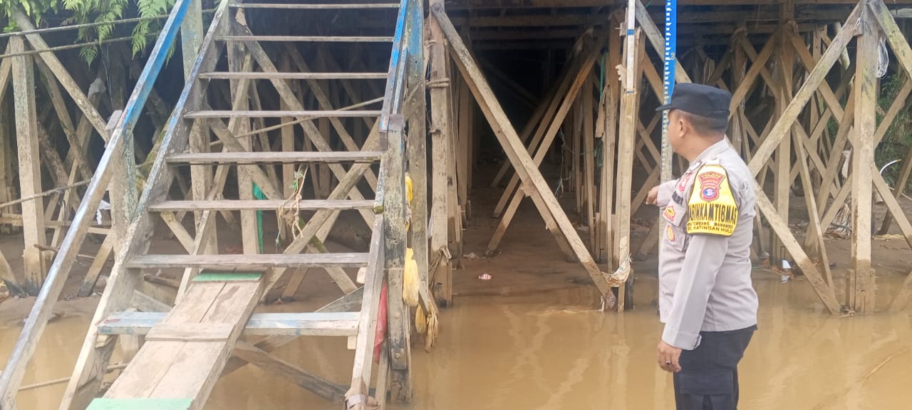 Debit Air terpantau normal, Polsek Katingan Hulu Imbau Warga agar tetap waspada.