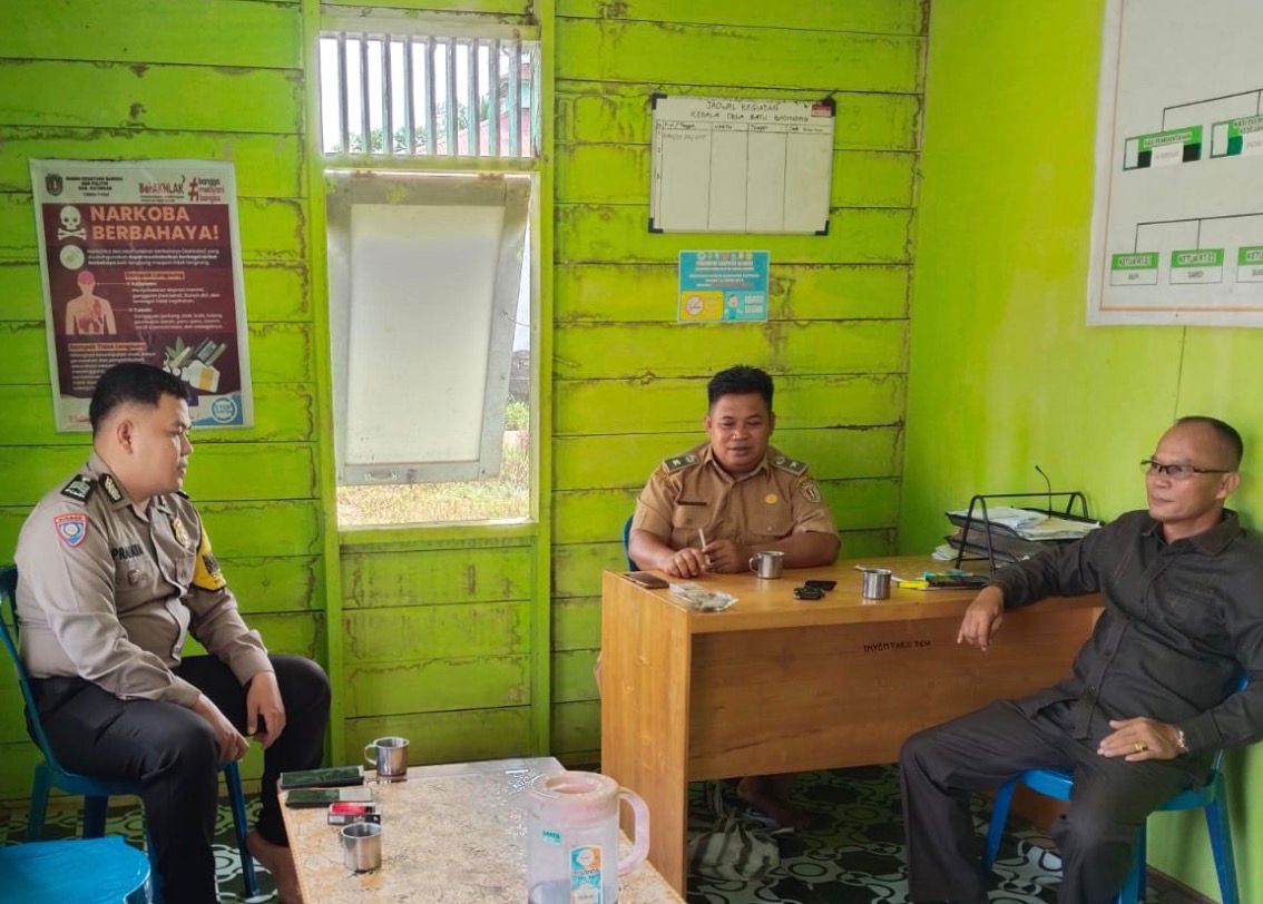 Perkuat Kamtibmas, Polsek Katingan Tengah Sambangi Warga