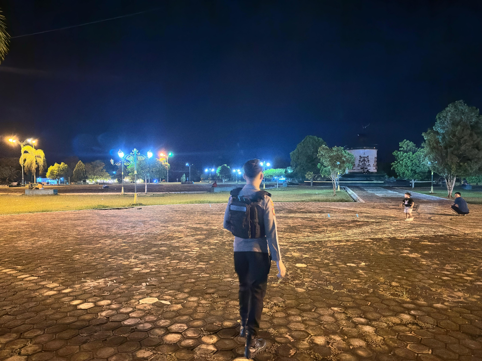 Sat Samapta Polres Lamandau Patroli Malam Hari, Jaga Kamtibmas dan sambang sejumlah Tempat