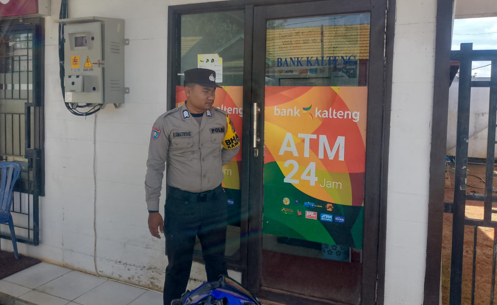 Polsek Marikit menciptakan Kamtibmas Kondusif yang di laksanakan petugas Piket jaga Di Wilayah Kec. Marikit Kab. Katingan.