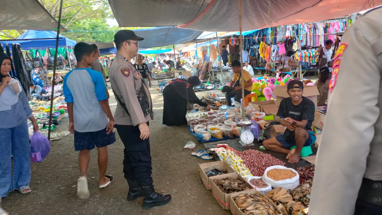 Sampaikan Pola Hidup Sehat Kepada Warga, Polsek Teweh Tengah Sosialisasikan Germas ke Masyarakat