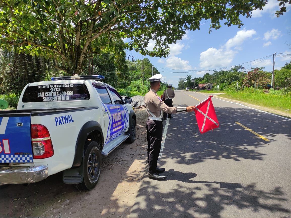 *Antisipasi Laka Lantas, Satlantas Polres Katingan laksanakan patroli ke titik-titik lokasi rawan laka lantas.*