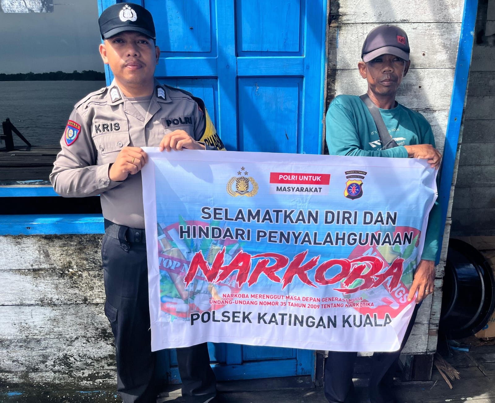 Bhabinkamtibmas Sampaikan Bahaya Narkoba Serta Menghimbau Masyarakat Untuk Tidak Menggunakan Narkoba