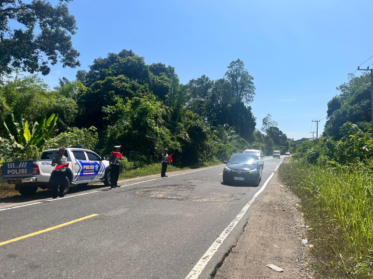 *PENLING, Satlantas Polres Katingan Penyuluhan Keliling Kepada Para Pengendara*