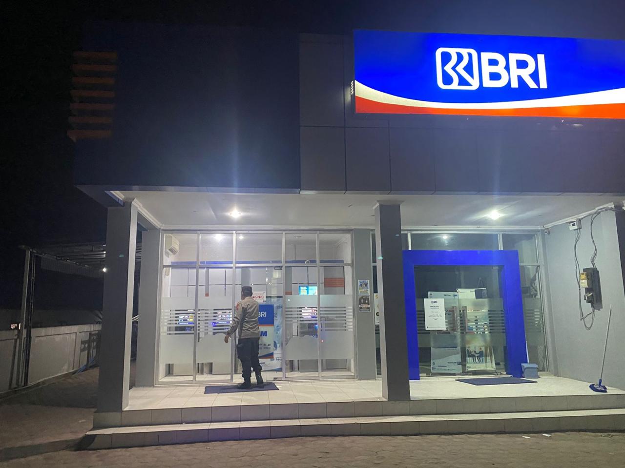 Polsek Bulik Patroli Obyek Vital dan Bank wilkum Polsek Bulik