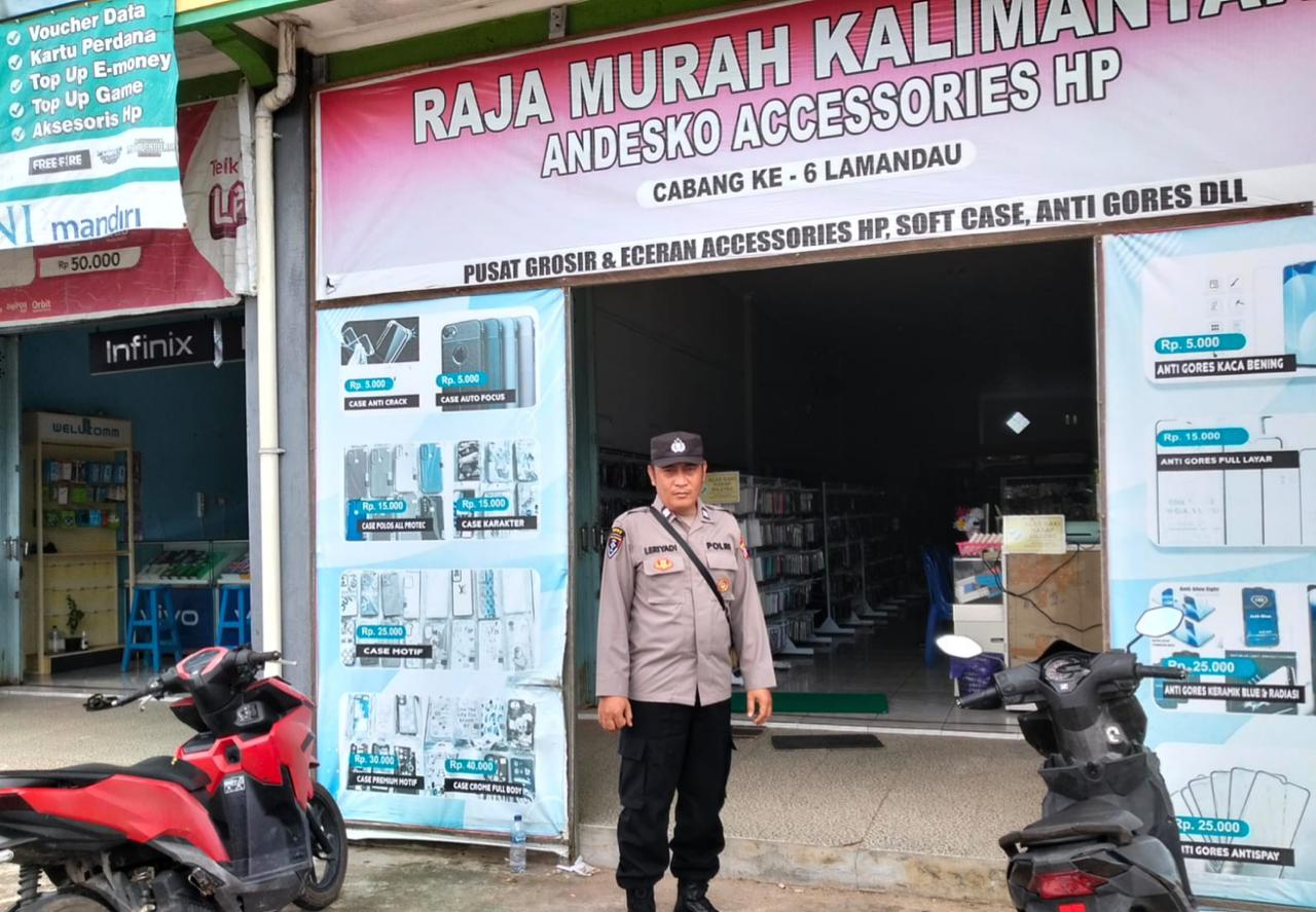 Personil Piket Polsek Bulik Laksanakan Patroli Pertokoan