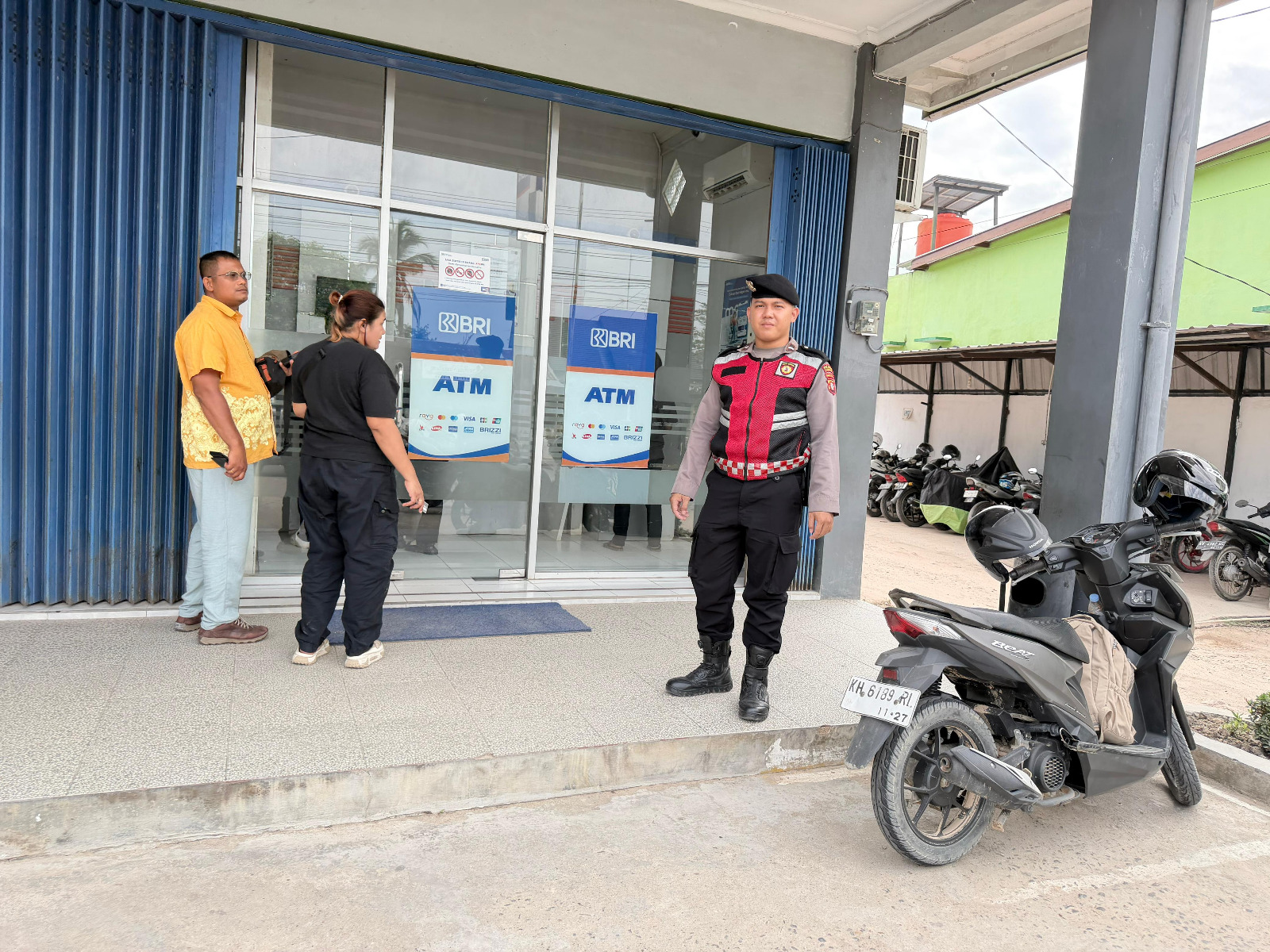 Piket Samapta melaksanakan Patroli di Objek-objek Vital Bank ATM
