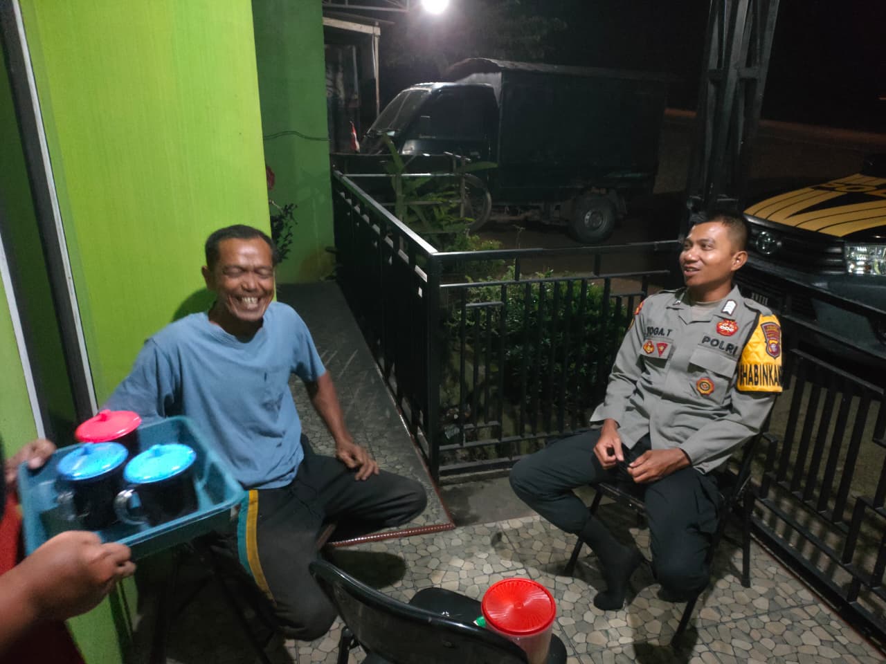 Personel Polsek Sematu Jaya Laksanakan Sambang dan Silaturahmi dengan Masyarakat