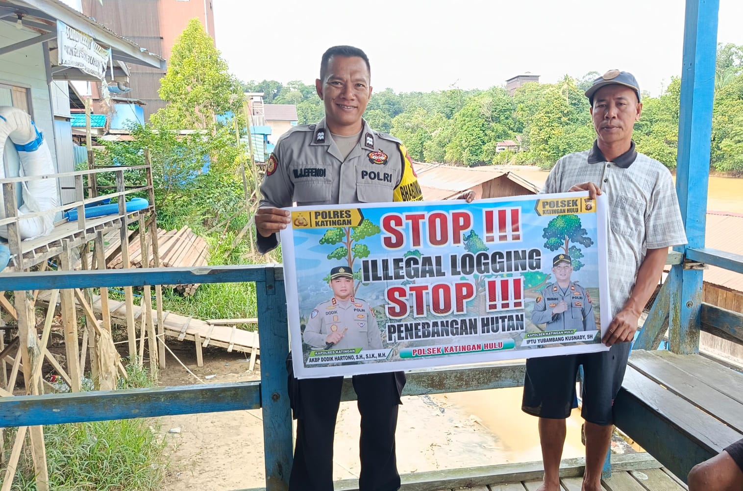 Upaya Pencegahan Penebangan Hutan secara Liar (Ilegal Logging), Bhabinkamtibmas sosialisasi kepada masyarakat.