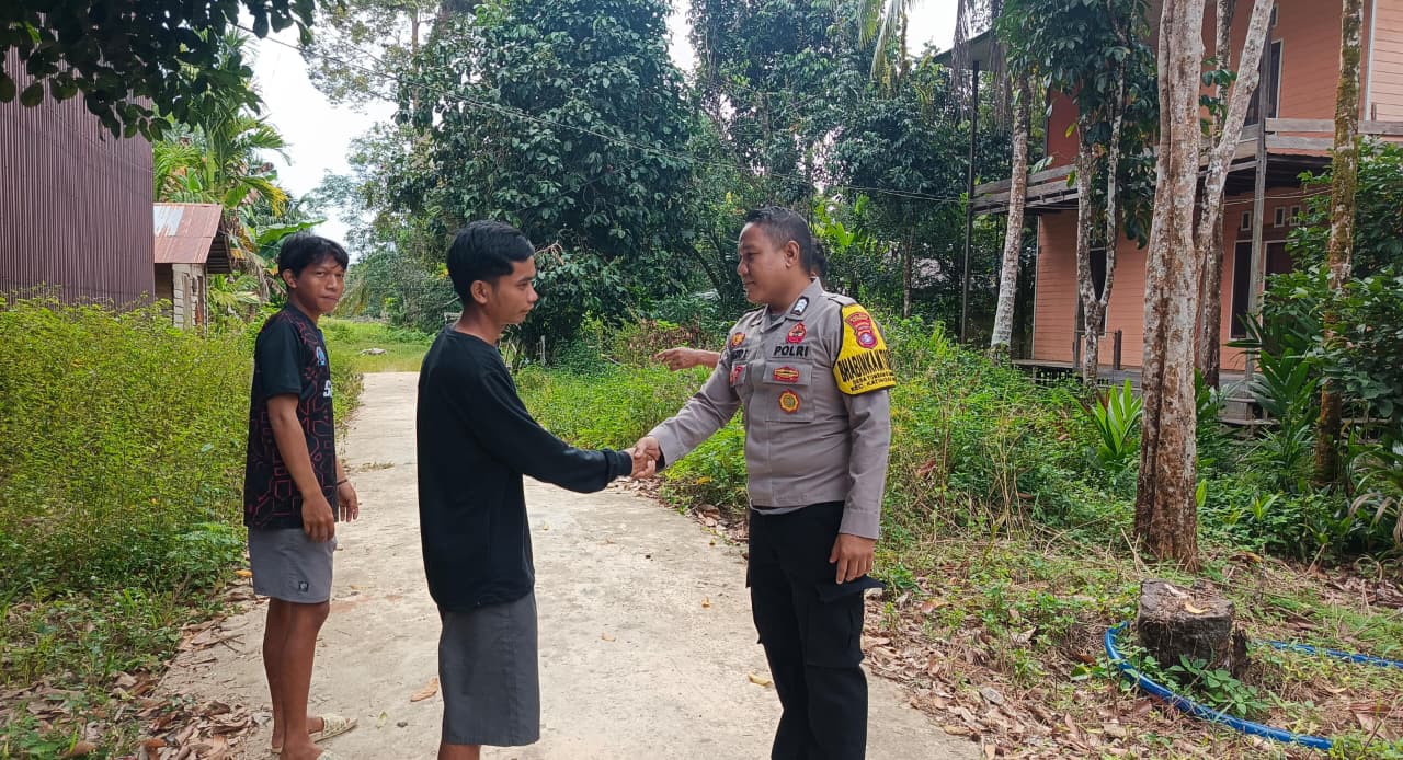 ‎BHABINKAMTIBMAS POLSEK KATINGAN HULU SAMBANGI WARGA.