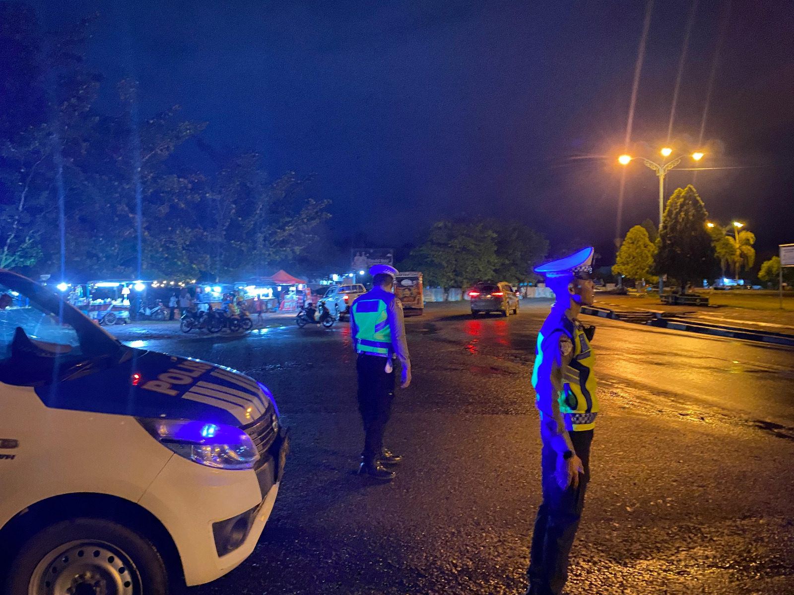 Piket Lantas Patroli Blue Light Polres Lamandau di Malam Hari