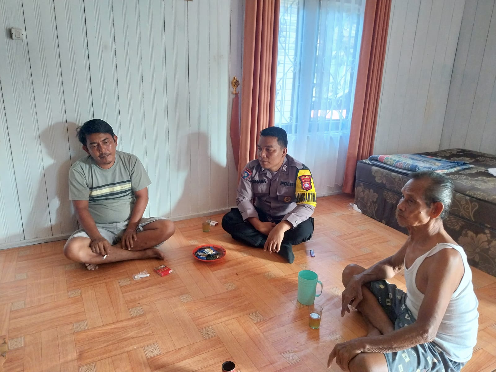 Bhabinkamtibmas Turun ke Masyarakat, Perkenalkan Layanan Call Center 110