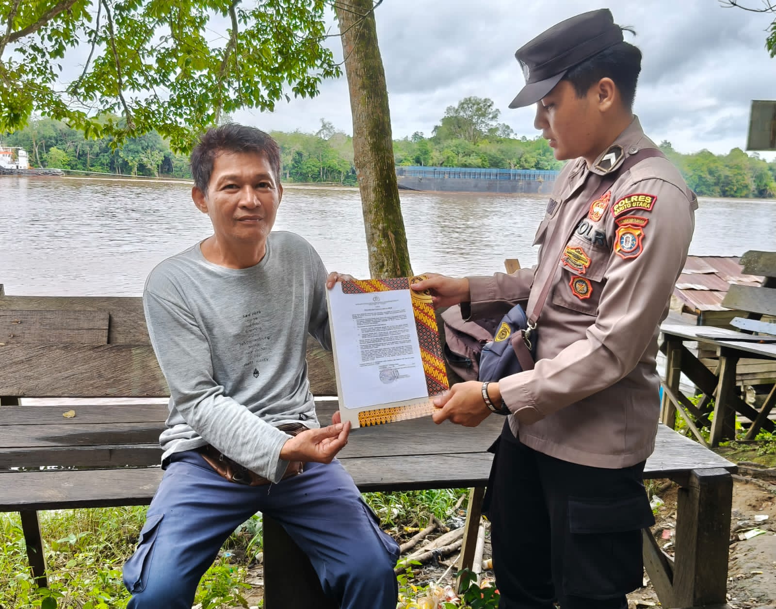 Polsek Montallat Sosialisasikan Maklumat Kapolri kepada Masyarakat