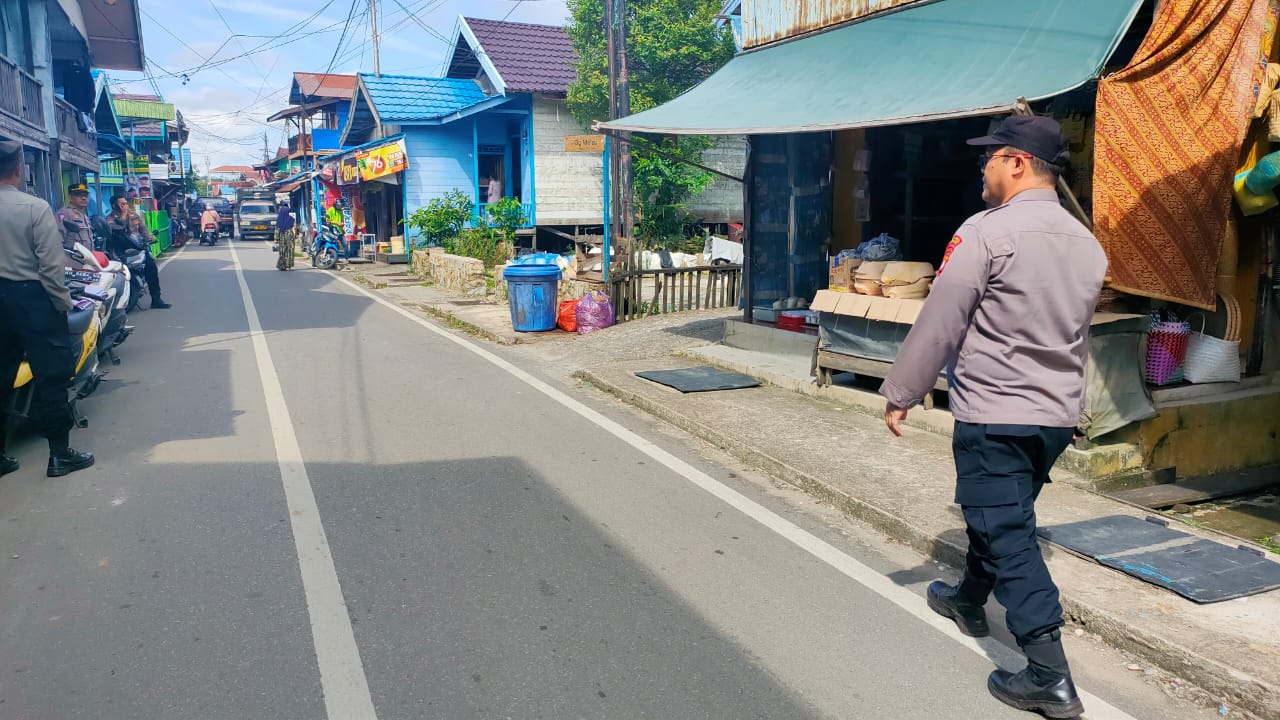 Dalam Rangka Menjaga Situasi Kamtibmas yang Kondusif, Polsek Teweh Tengah Laksanakan Patroli