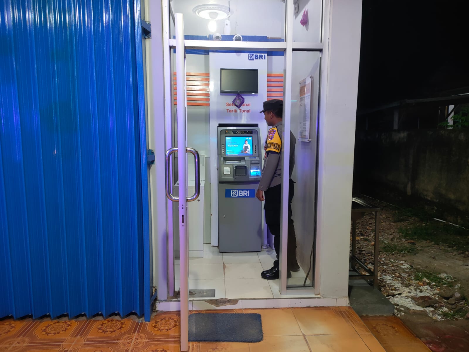 Piket Polsek Patroli ke Perbankan Atm