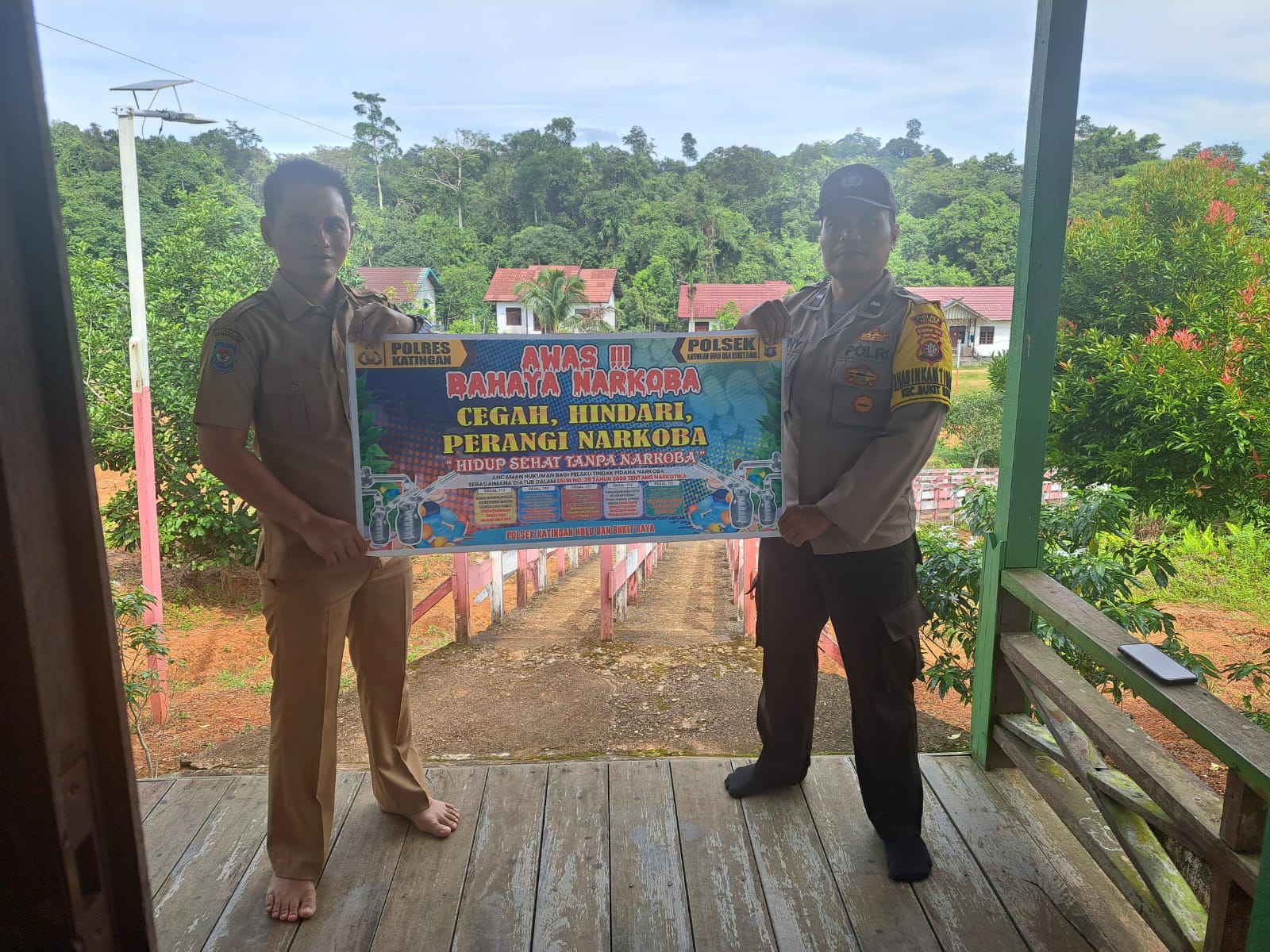 Bhabinkamtibmas Polsek Katingan Hulu dan Bukit Raya Imbau Warga Jauhi Narkoba.