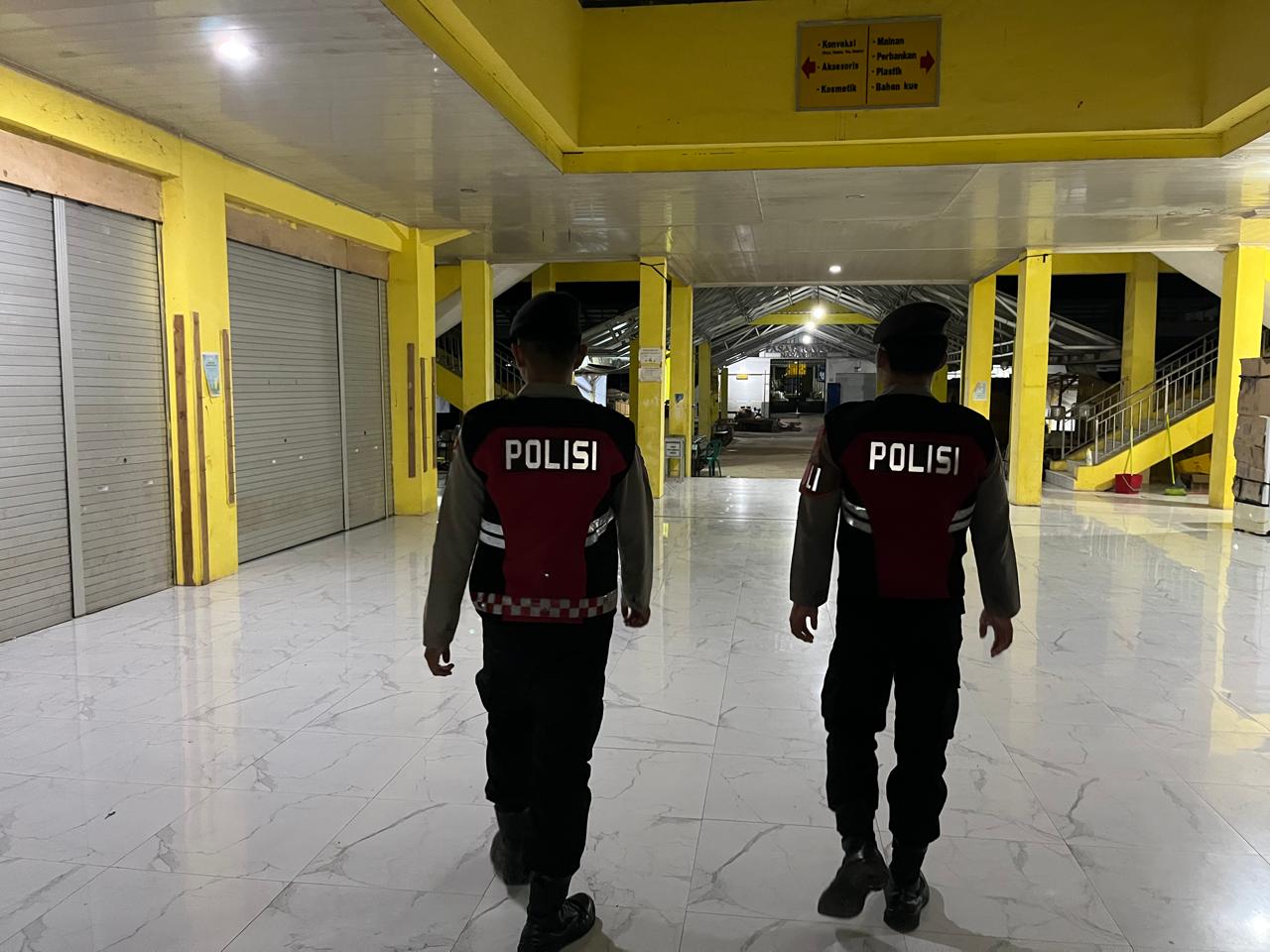 Sat Samapta Laksanakan Sambang Ke Pertokoan