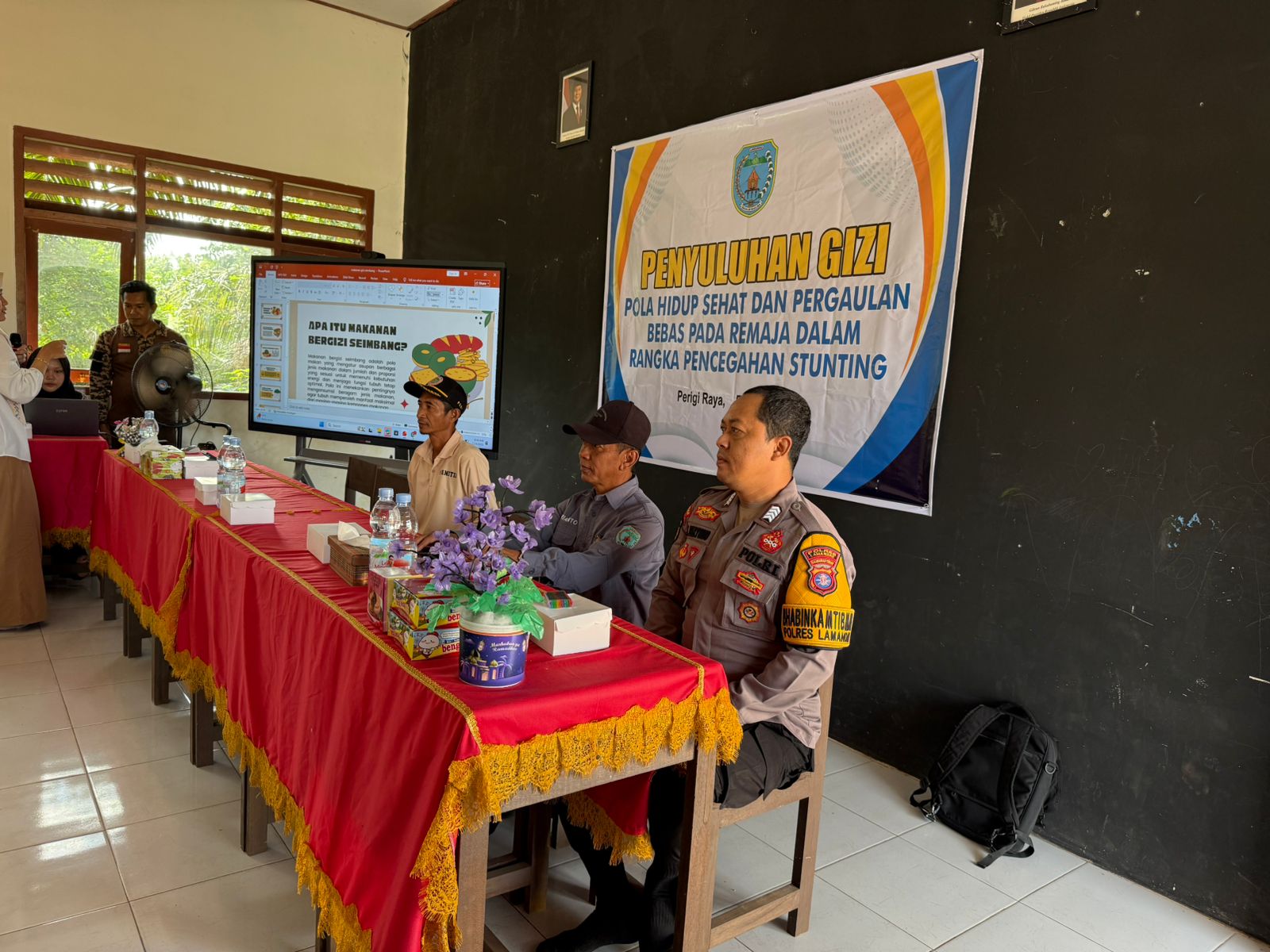 Bhabinkamtibmas Polsek Bulik Berikan Penyuluhan kepada Siswa SD tentang Kenakalan Remaja, Narkoba dan Bahaya Bullying