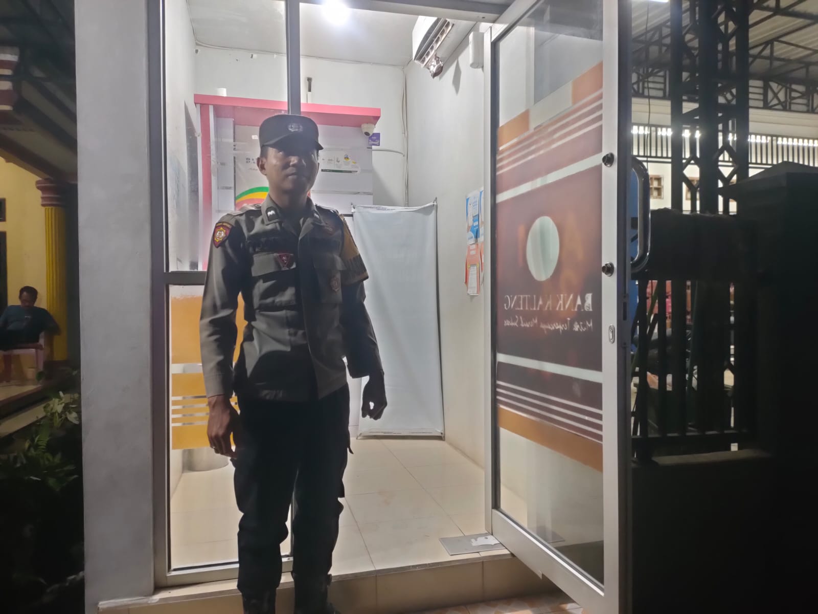 Piket Polsek Patroli ke Perbankan Atm