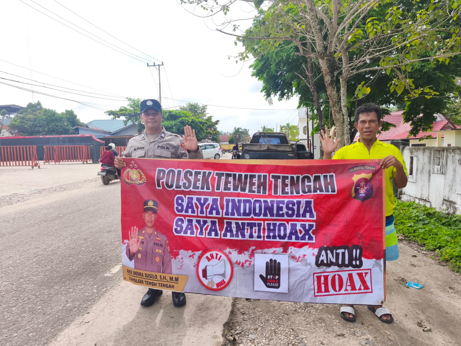 Saring Sebelum Sharing, Polsek Teweh Tengah Himbau Masyarakat Agar Tidak Mudah Percaya Mengenai Berita Hoax