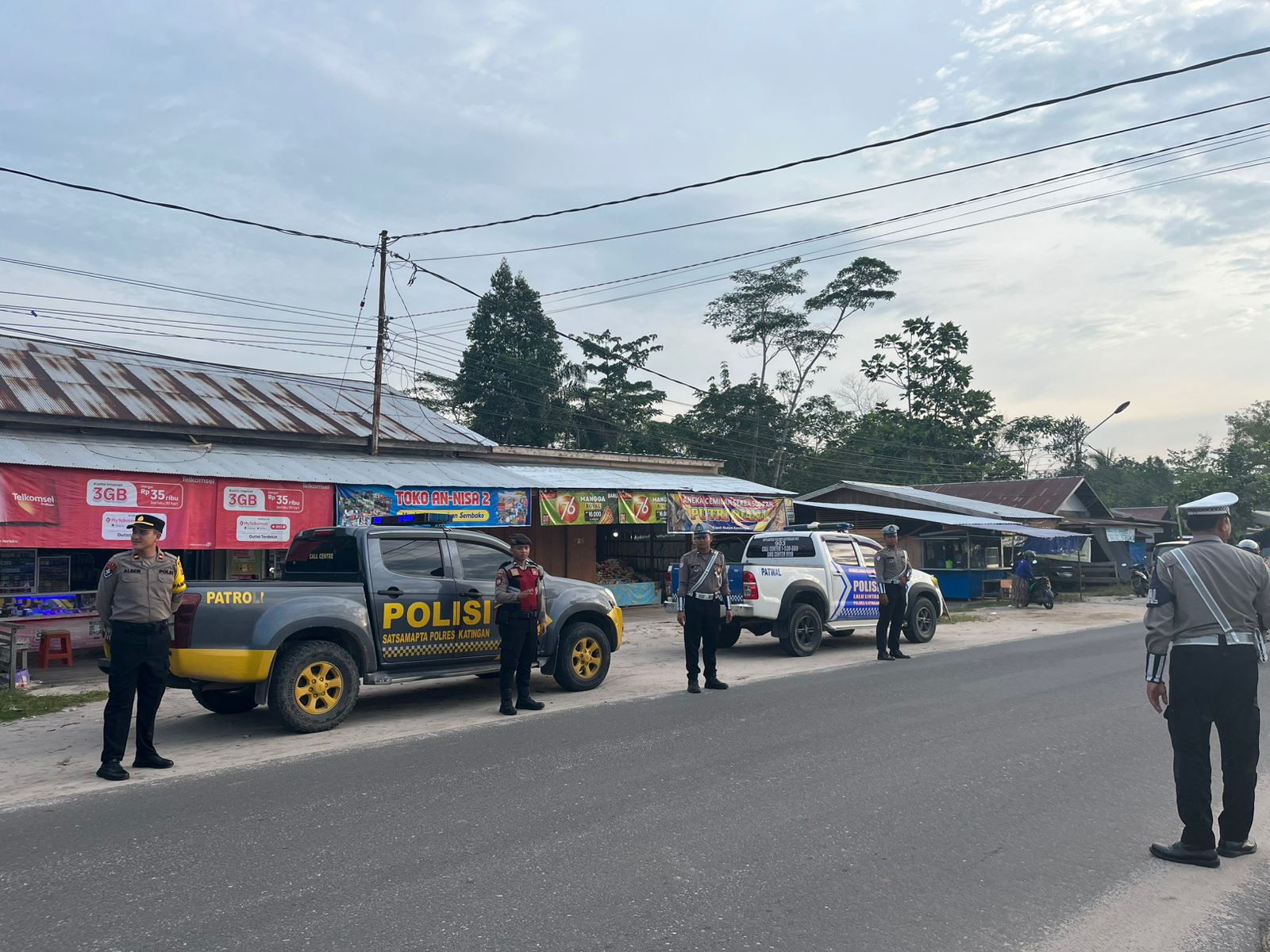 Antisipasi Laka Lantas, Satlantas Polres Katingan laksanakan patroli ke titik-titik lokasi rawan laka lantas.